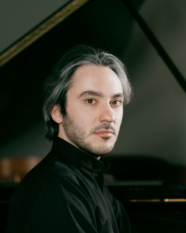Alexander Gadjiev