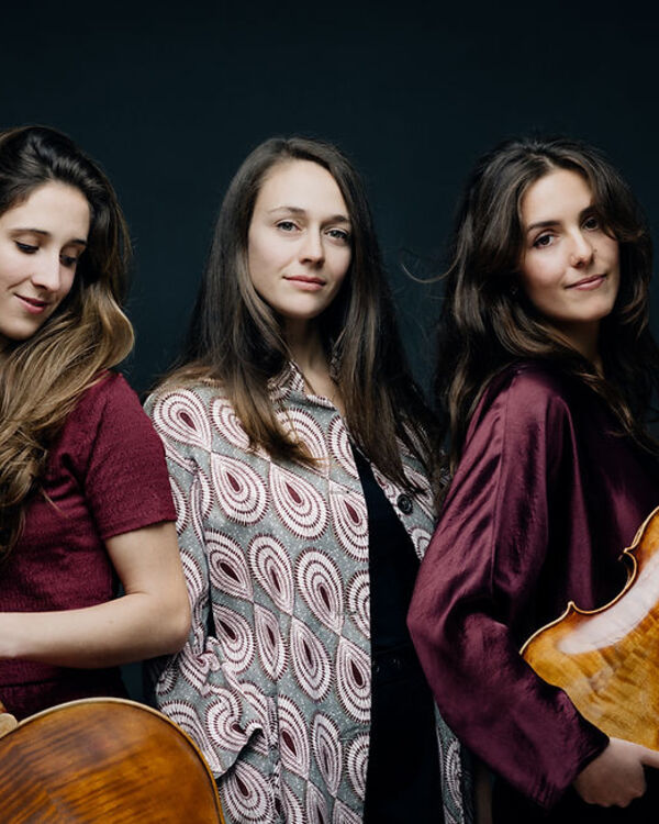 Lili Bogdanova with Trio Brontë
